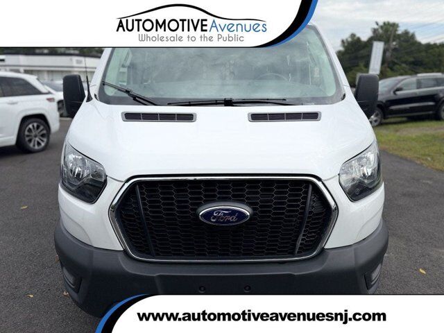 2025 Ford Transit Cargo Van T-250 130'' Low Rf 9070 GVWR RWD w/ Exterior Upgrade Pkg &amp; SYNC3 — photo 1 of 1