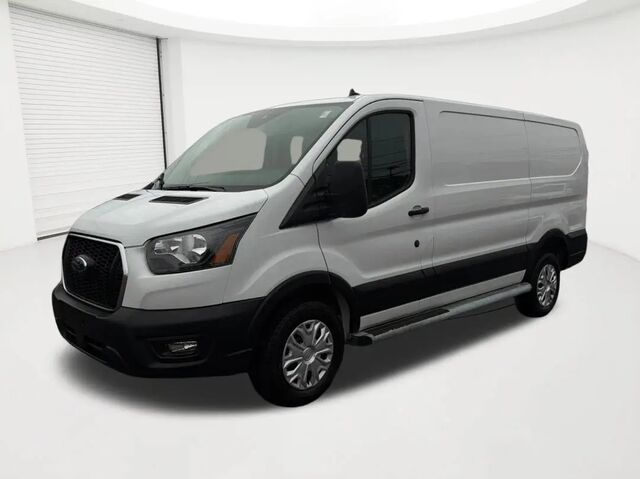 2025 Ford Transit 250