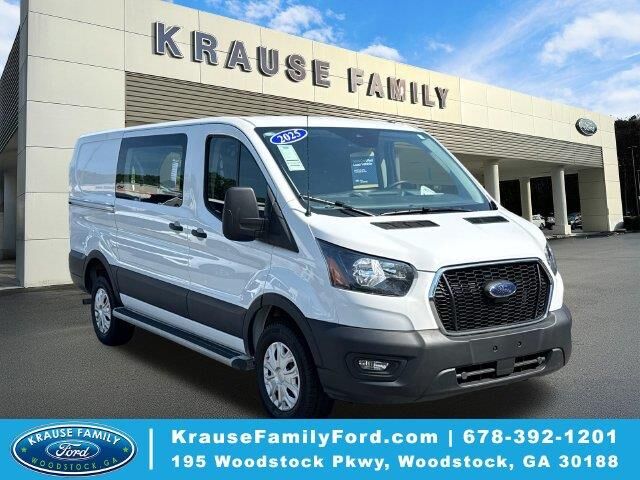 2025 Ford Transit 250