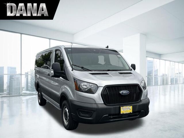 2023 Ford Transit 250 — photo 1 of 2