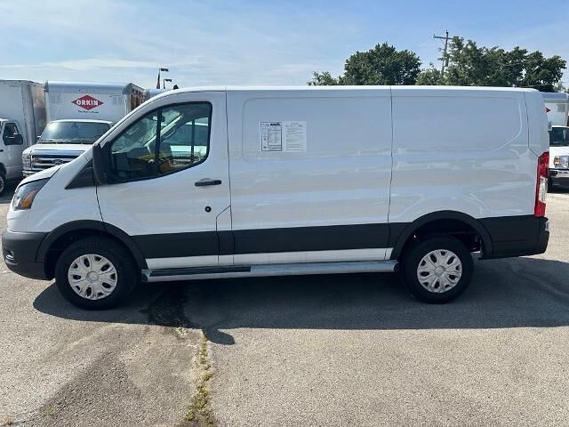 2024 Ford Transit 250