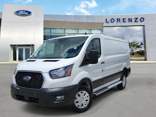 2024 Ford Transit 250