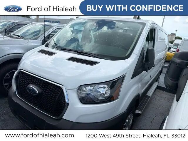 2025 Ford Transit 250