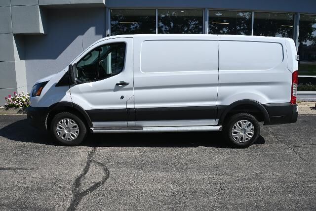 2025 Ford Transit 250