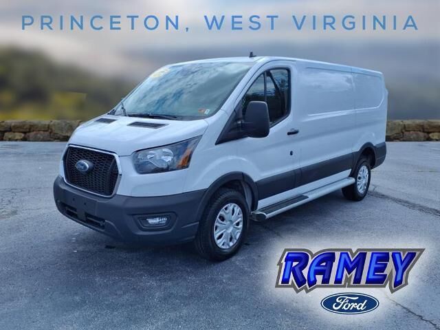 2024 Ford Transit 250