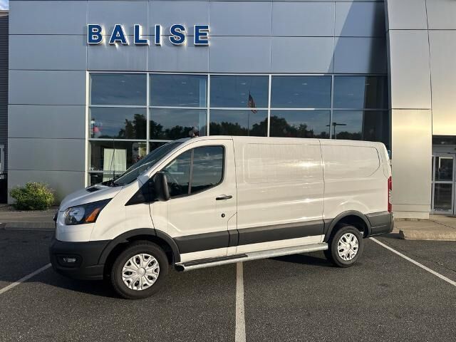2024 Ford Transit 250
