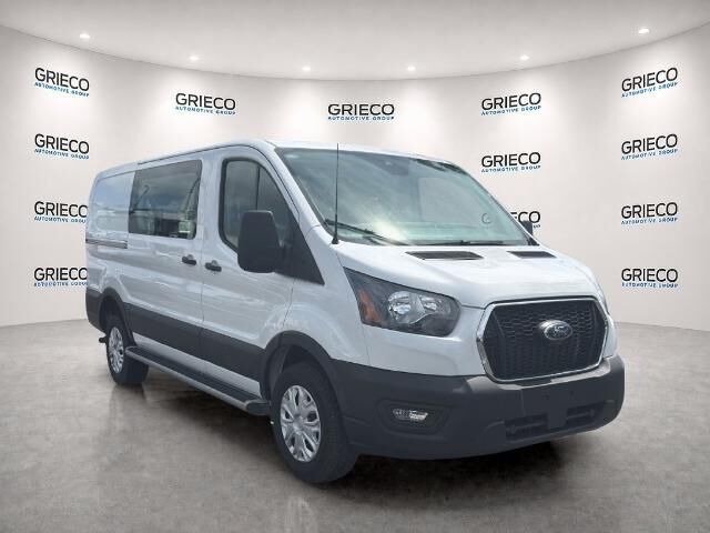 2025 Ford Transit 250