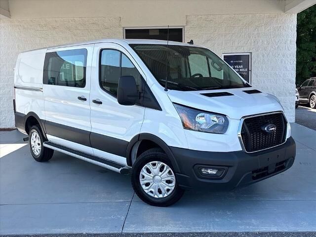 2025 Ford Transit 250