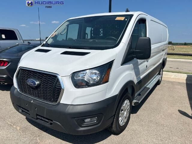 2025 Ford Transit 250 — photo 1 of 2