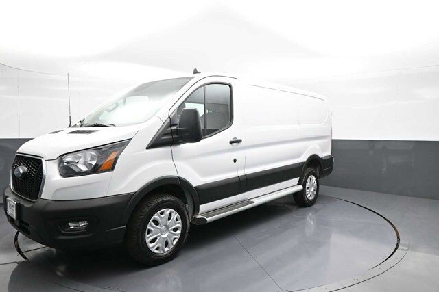 2025 Ford Transit Cargo Van