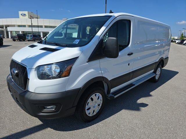 2025 Ford Transit 250 — photo 1 of 13