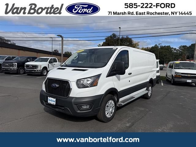 2025 Ford Transit 250