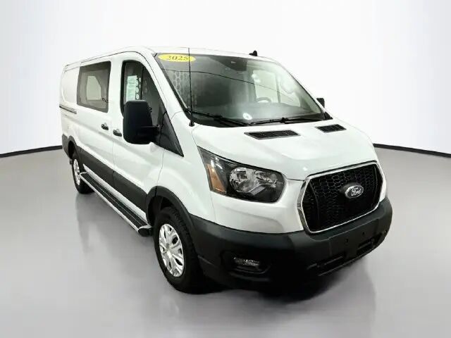 2025 Ford Transit 250