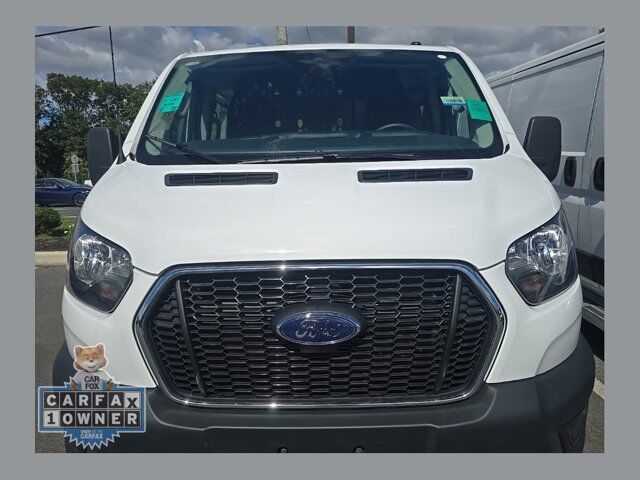 2025 Ford Transit Cargo Van Base