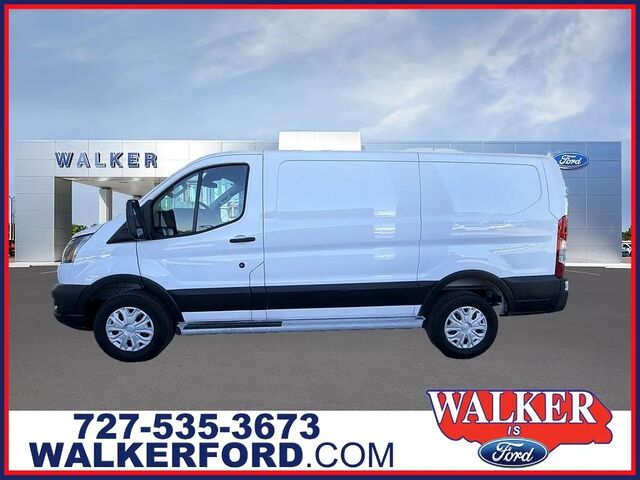 2025 Ford Transit 250