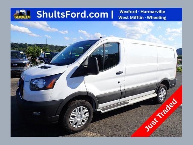 2025 Ford Transit 250 — photo 1 of 14