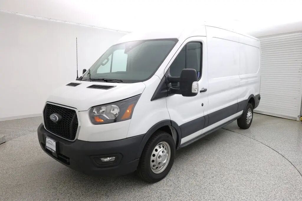 2024 Ford Transit 250 — photo 1 of 4