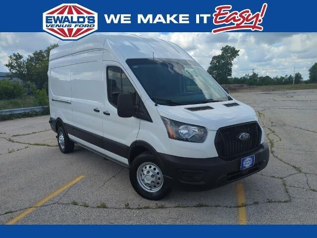 2025 Ford Transit 250