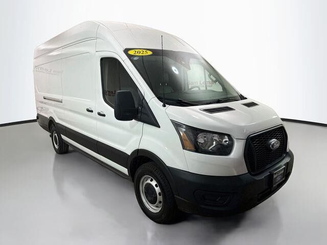2025 Ford Transit 250