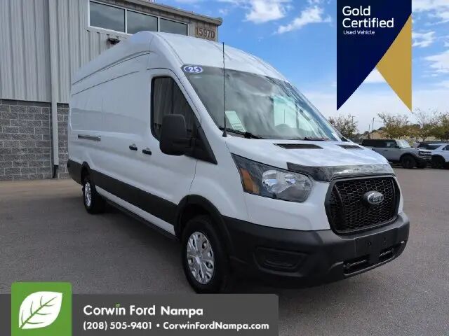 2025 Ford Transit 250
