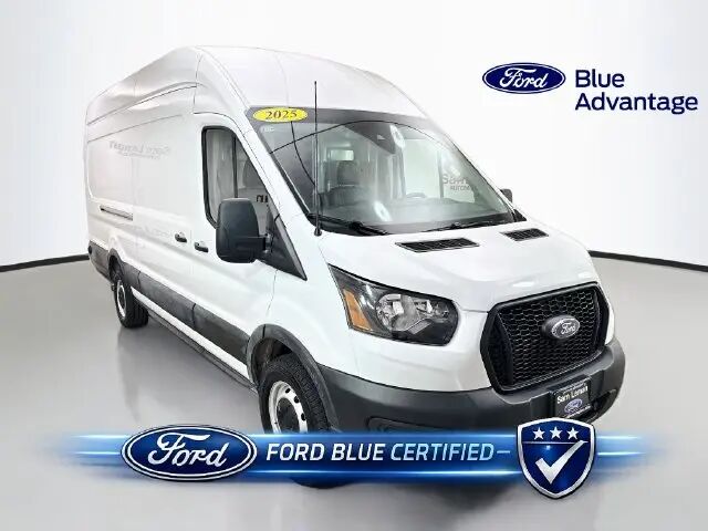 2025 Ford Transit 250