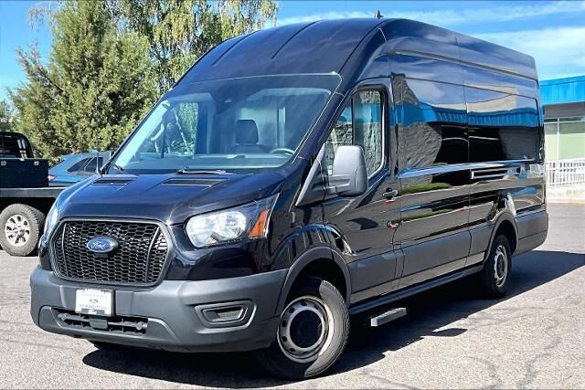 2023 Ford Transit 250