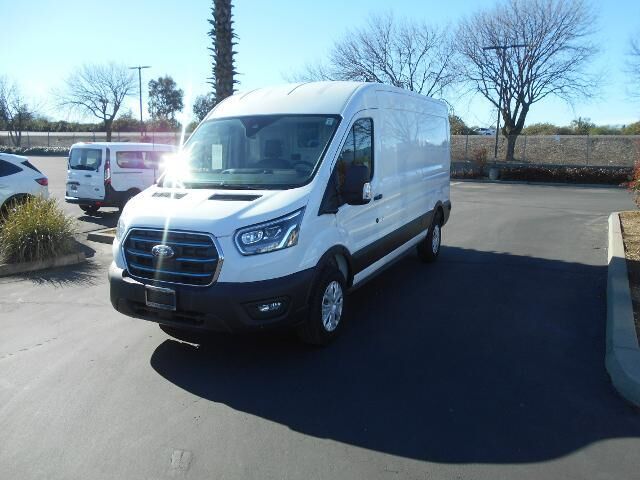 2022 Ford E-Transit 350 — photo 1 of 13