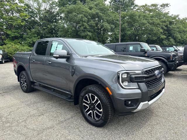 2025 Ford Ranger Lariat — photo 1 of 13