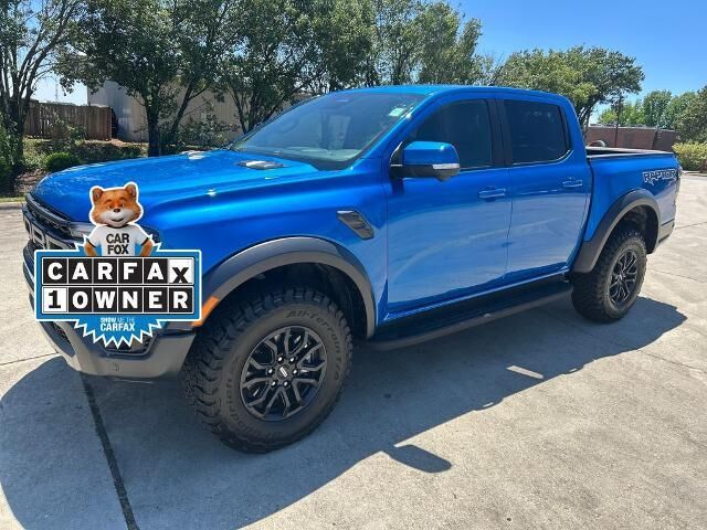 2025 Ford Ranger Raptor — photo 1 of 39