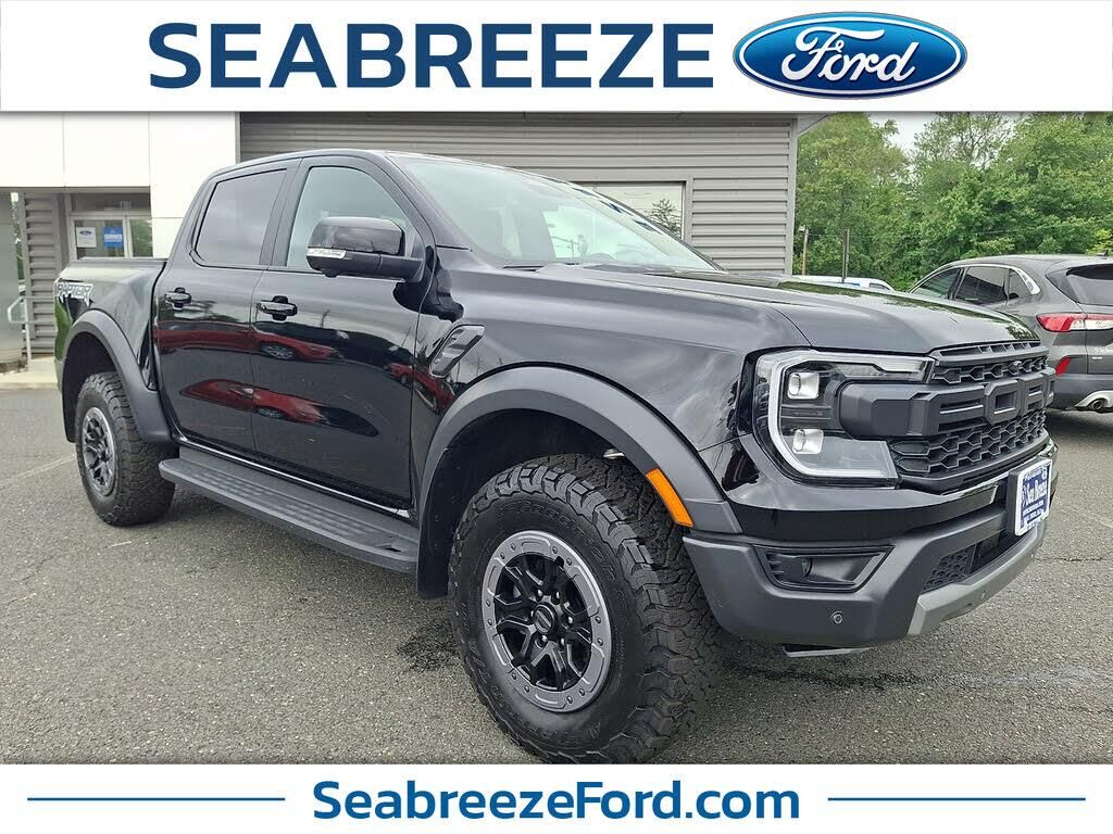 2025 Ford Ranger Raptor — photo 1 of 14