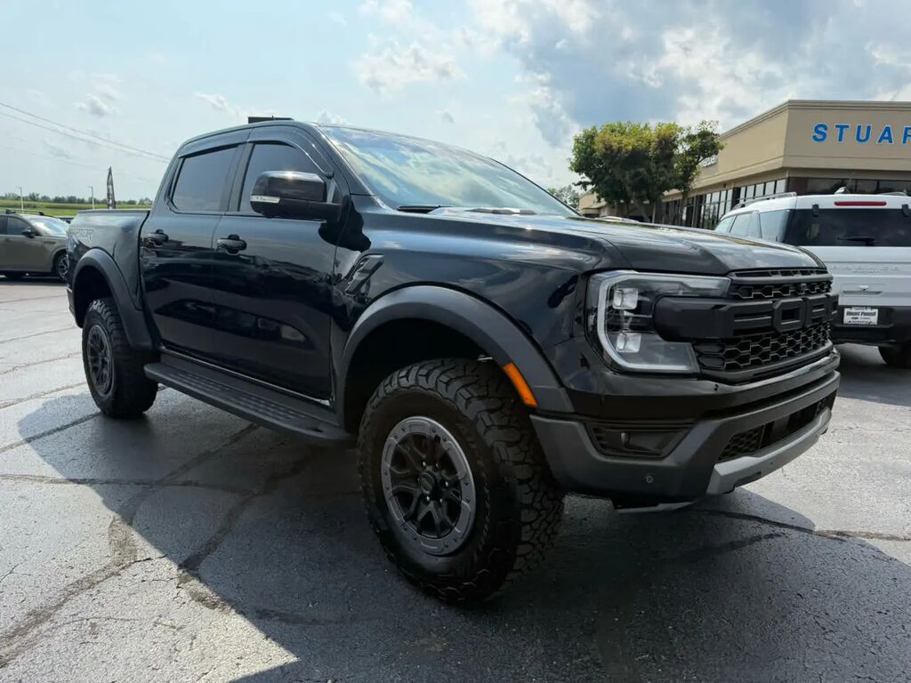 2025 Ford Ranger Raptor — photo 1 of 39