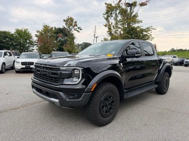 2025 Ford Ranger Raptor — photo 1 of 13