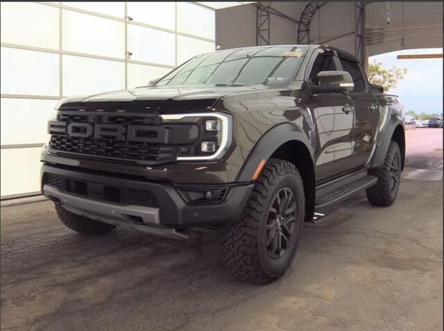 2025 Ford Ranger Raptor — photo 1 of 52