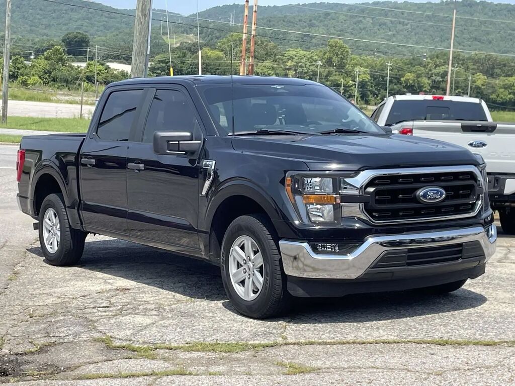 2023 Ford F-150 XLT — photo 1 of 15