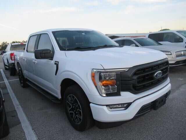 2021 Ford F-150 XLT — photo 1 of 8