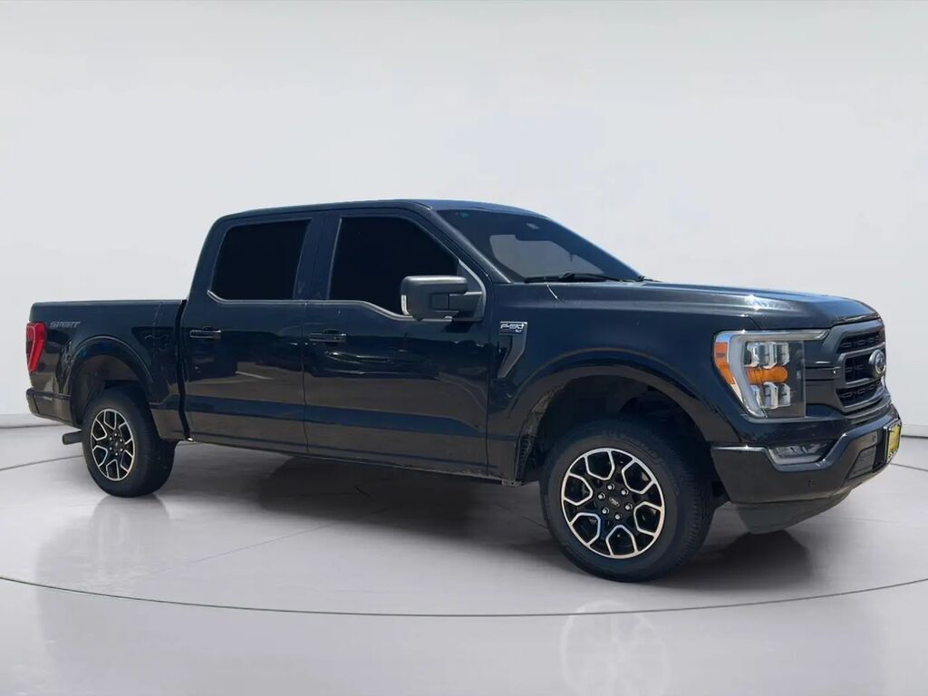 2021 Ford F-150 XLT — photo 1 of 12