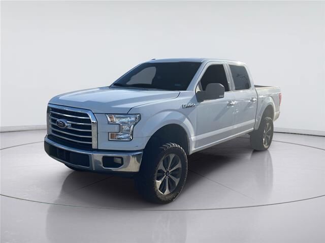 2015 Ford F-150 XLT — photo 1 of 10