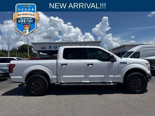 2015 Ford F-150 Lariat — photo 1 of 9
