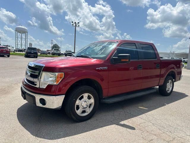 2013 Ford F-150 XLT — photo 1 of 26