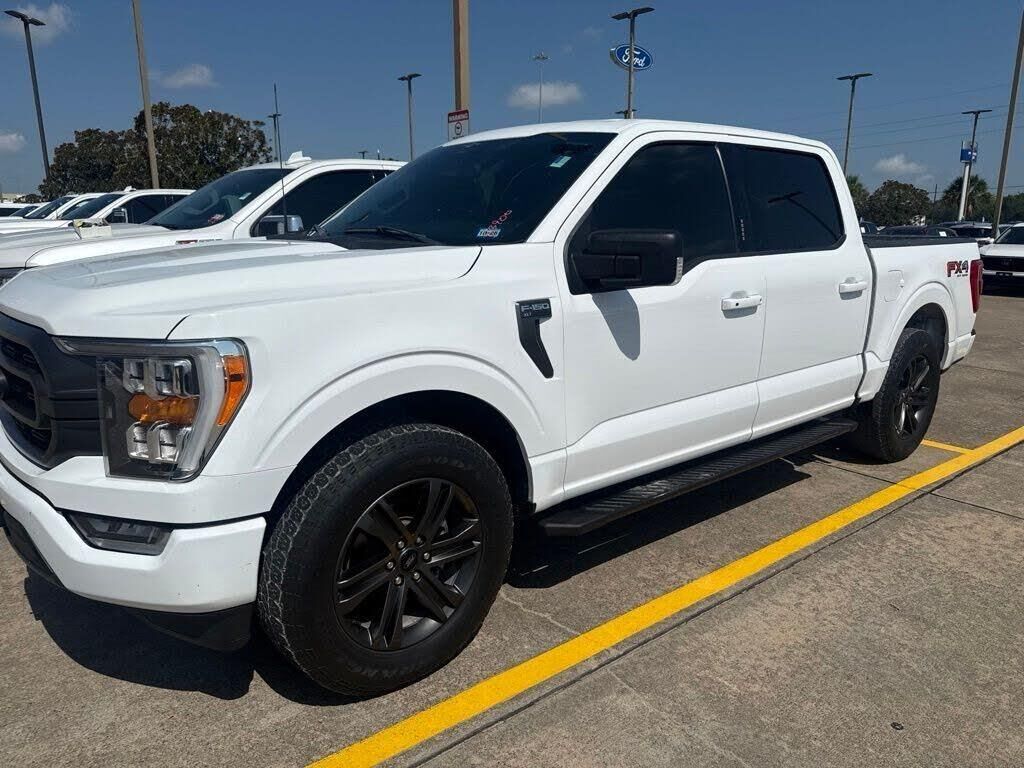 2023 Ford F-150 XLT — photo 1 of 8