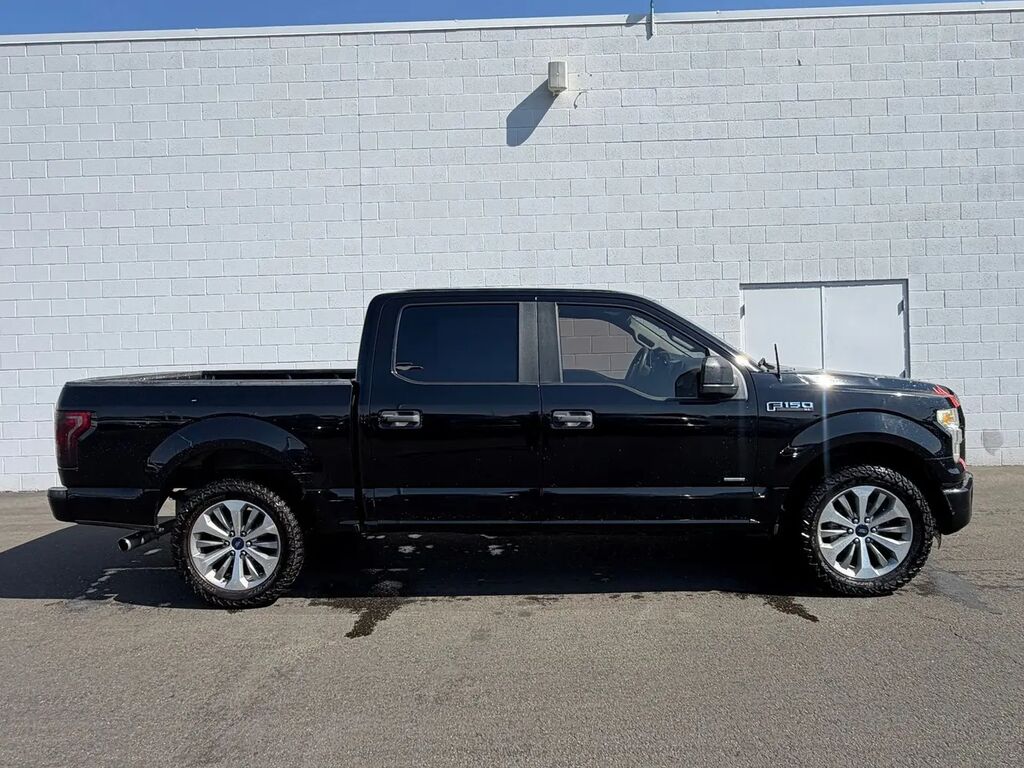 2016 Ford F-150 XL — photo 1 of 8