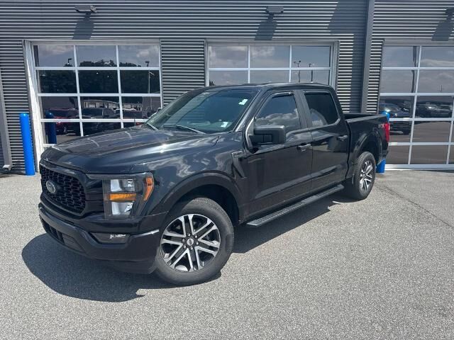 2023 Ford F-150 XL — photo 1 of 44