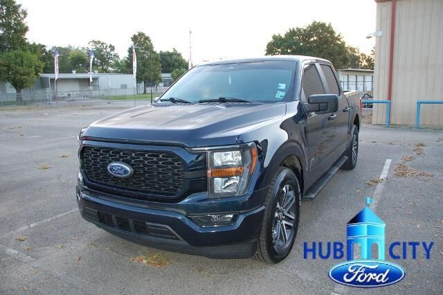 2023 Ford F-150 XL — photo 1 of 26
