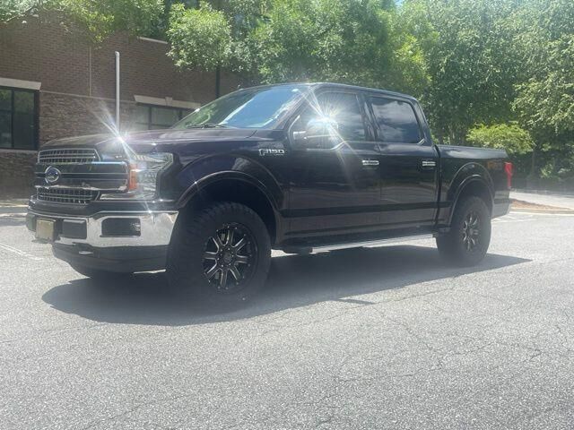2019 Ford F-150 Lariat — photo 1 of 26