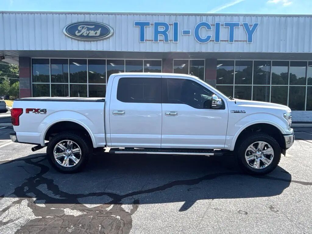 2019 Ford F-150 Lariat — photo 1 of 13