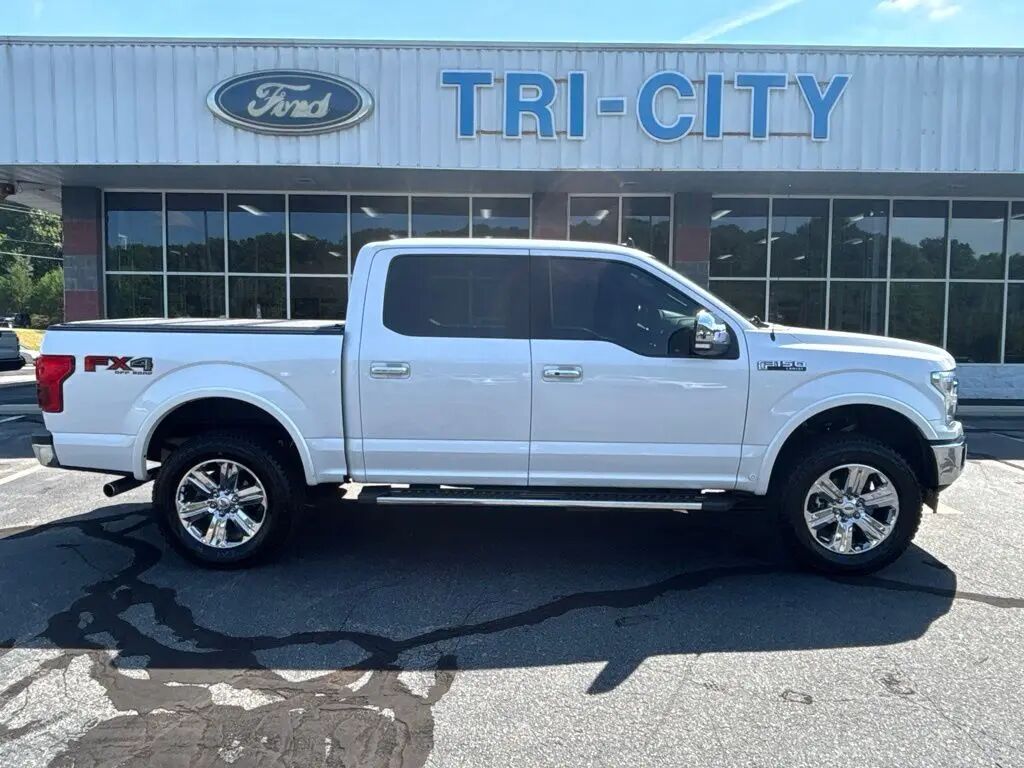 2019 Ford F-150 Lariat — photo 1 of 13