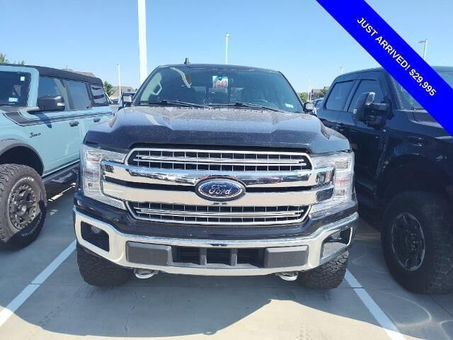 2019 Ford F-150 Lariat — photo 1 of 10