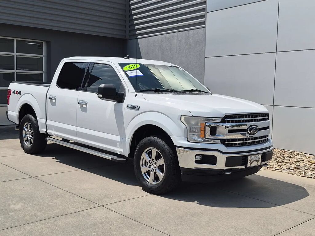 2019 Ford F-150 XLT — photo 1 of 37