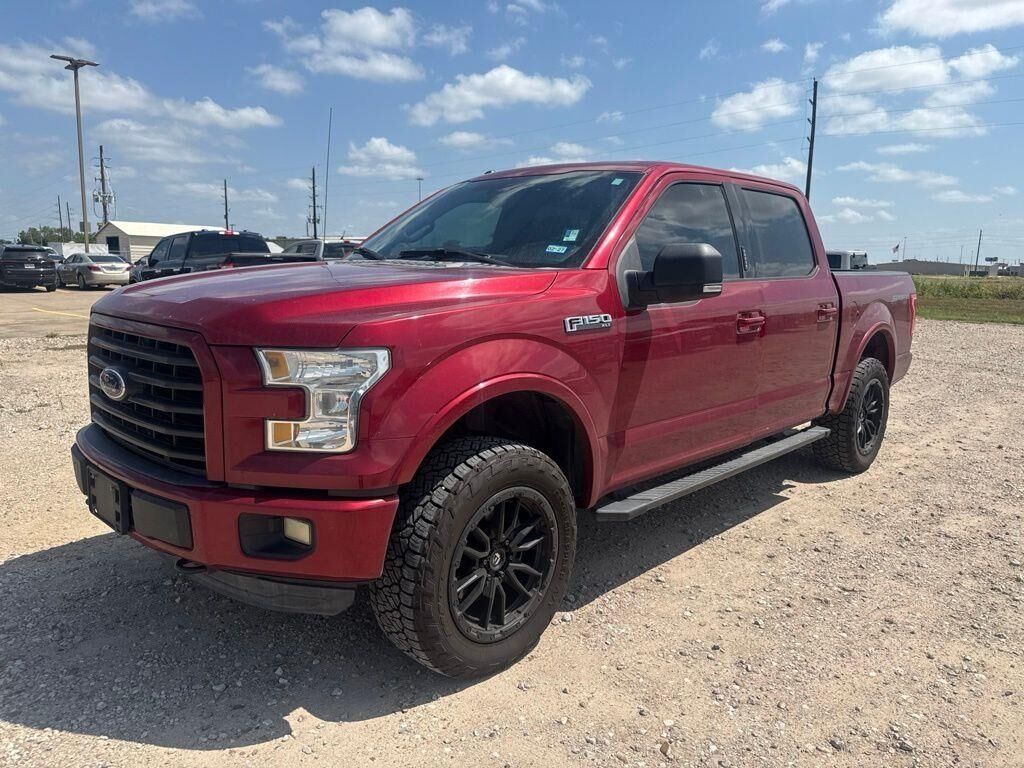 2015 Ford F-150 XLT — photo 1 of 1