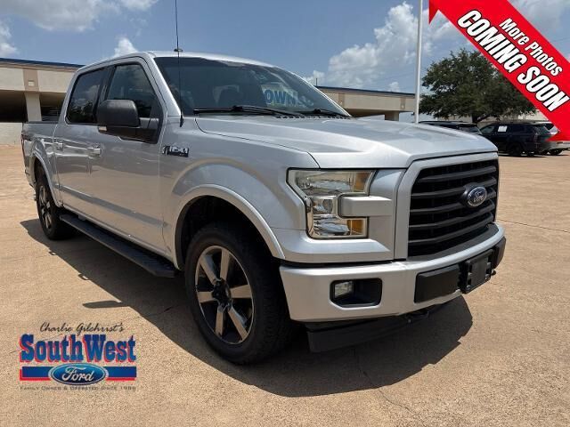 2017 Ford F-150 XLT — photo 1 of 2